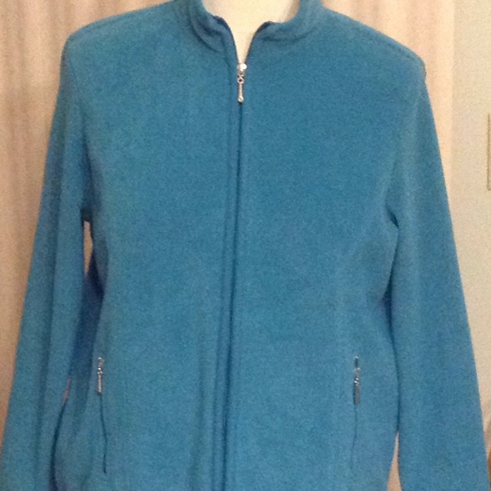 Women's size PL, long sleeved, zipper front jacket